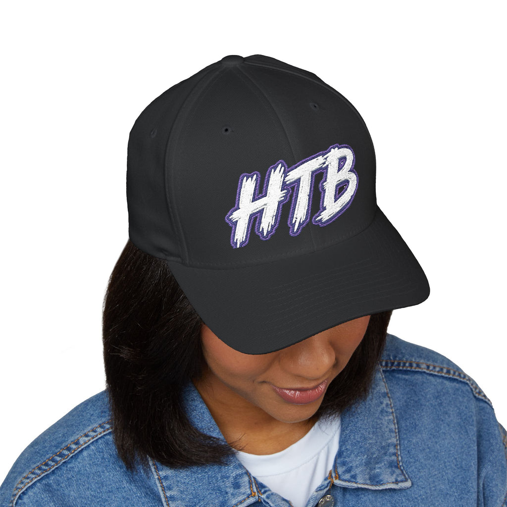 Closed-Back Structured Cap (Embroidery)